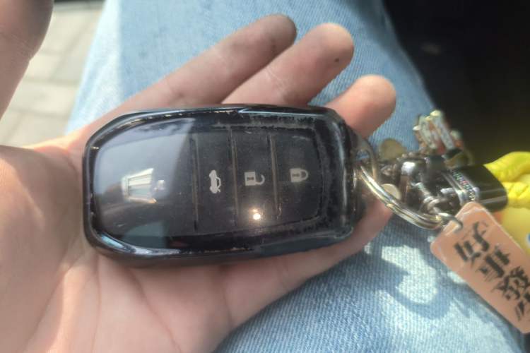 Used Toyota Crown 2017 2.0T Sport Edition Vehicle Key