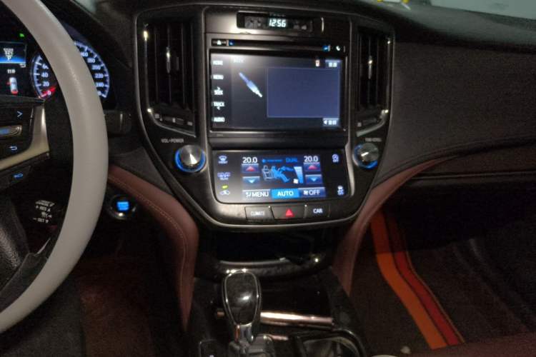 Used Toyota Crown 2018 2.0T Sport Edition Audio And AC Panel