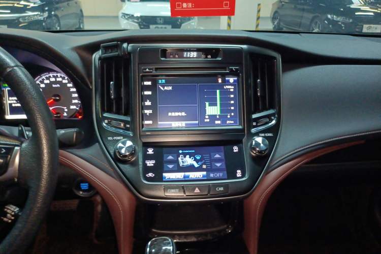 Used Toyota Crown 2018 2.0T Sport Edition Audio And AC Panel