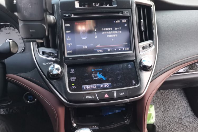 Used Toyota Crown 2018 2.0T Sport Edition Audio And AC Panel
