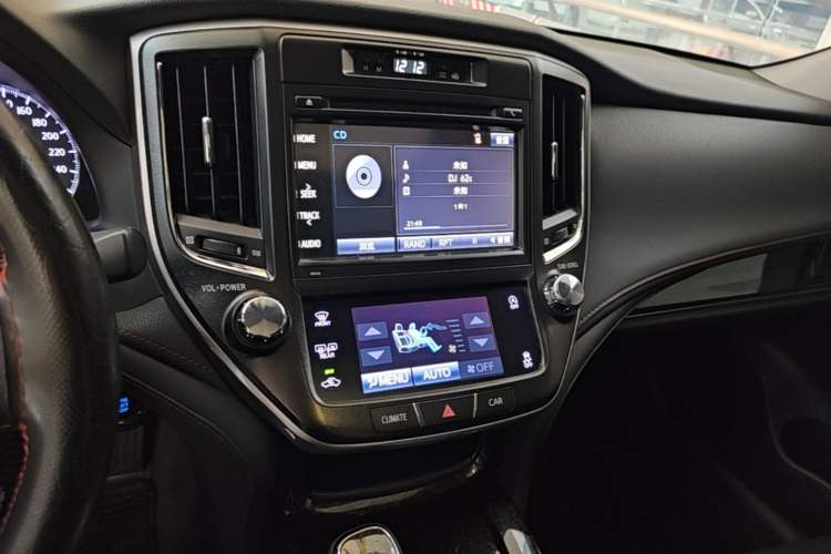 Used Toyota Crown 2018 2.0T Fashion Edition Audio And AC Panel
