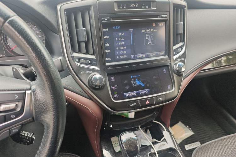 Used Toyota Crown 2018 2.0T Sport Edition Audio And AC Panel