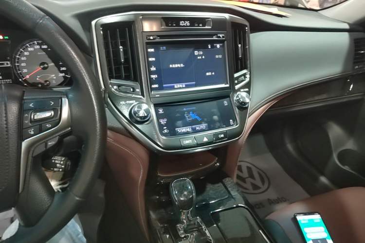 Used Toyota Crown 2018 2.0T Sport Edition Audio And AC Panel