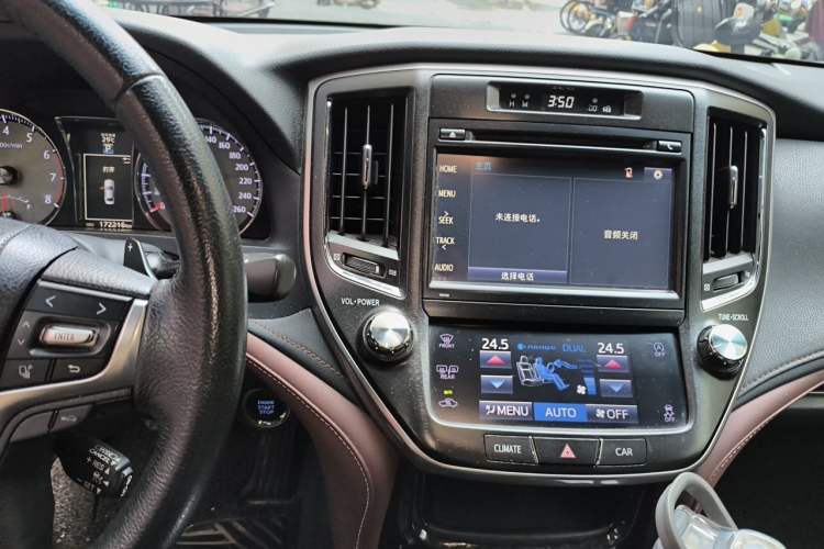 Used Toyota Crown 2018 2.0T Sport Edition Audio And AC Panel