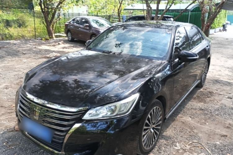 Ojetý Toyota Crown 2018 2.0T Sport Edition Guazi used car, China used car export, Used car for sale, Used  cars, Cheapest cars for sale