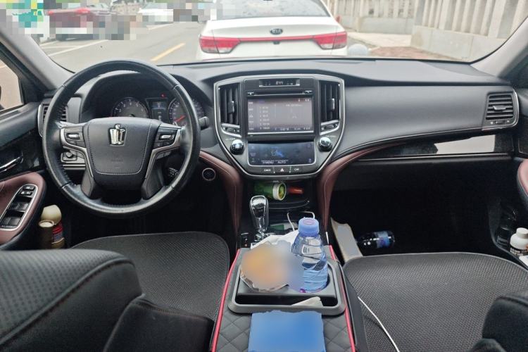 Used Toyota Crown 2018 2.0T Sport Edition Center Console