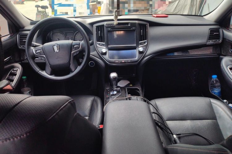 Used Toyota Crown 2018 2.0T Fashion Edition Center Console