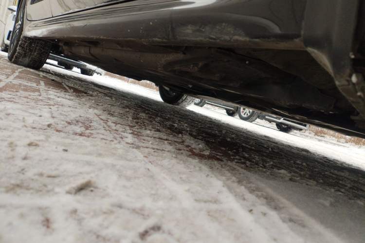 Used Toyota Crown 2018 2.0T Fashion Edition Chassis Front Right