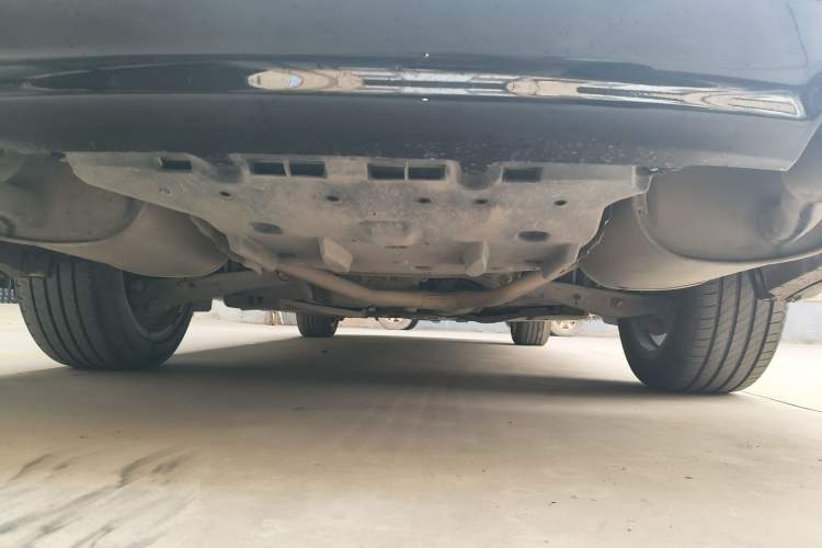 Used Toyota Crown 2018 2.0T Fashion Edition Chassis Rear