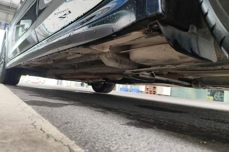 Used Toyota Crown 2018 2.0T Fashion Edition Chassis Rear Left