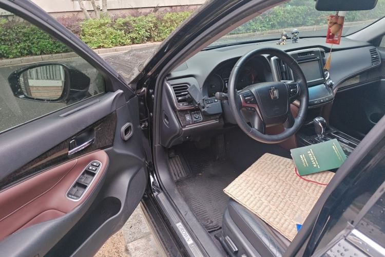 Used Toyota Crown 2018 2.0T Sport Edition Driver Seat