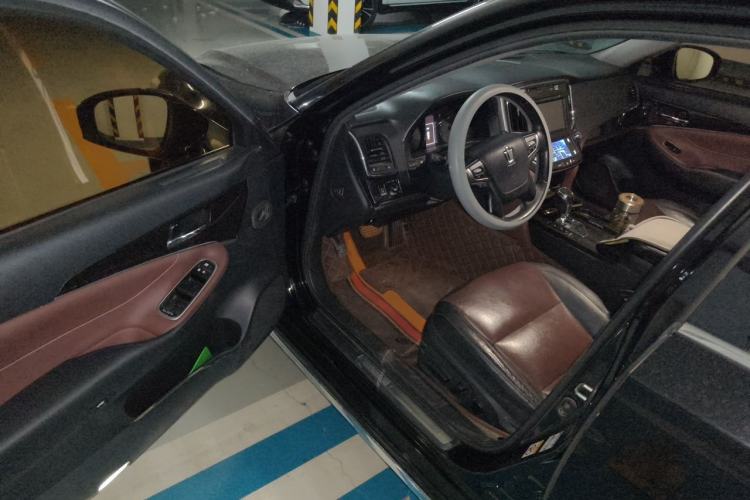 Used Toyota Crown 2018 2.0T Sport Edition Driver Seat
