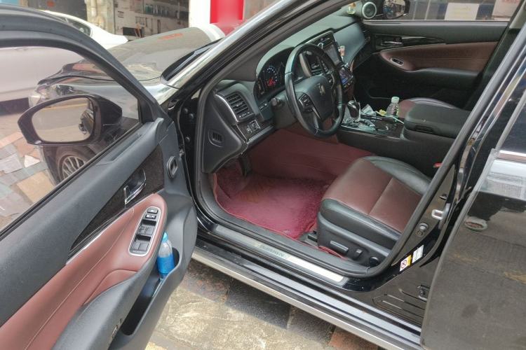 Used Toyota Crown 2018 2.0T Sport Edition Driver Seat