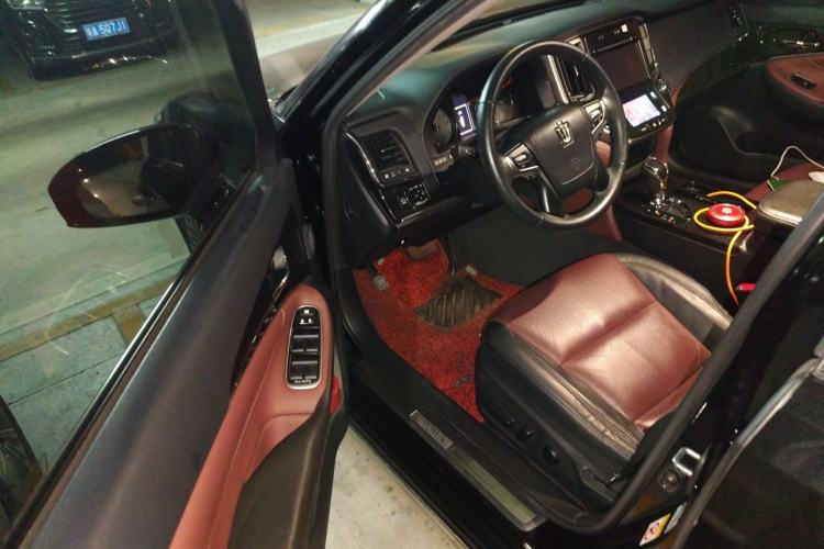 Used Toyota Crown 2018 2.0T Sport Edition Driver Seat