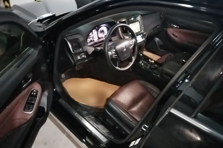 Used Toyota Crown 2018 2.0T Sport Edition Driver Seat