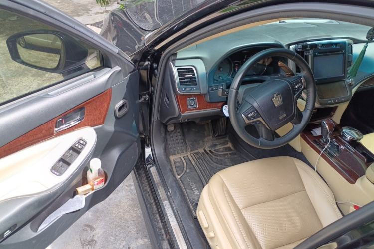 Used Toyota Crown 2018 2.0T Fashion Edition Driver Seat