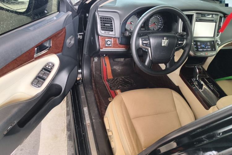 Used Toyota Crown 2018 2.0T Fashion Edition Driver Seat