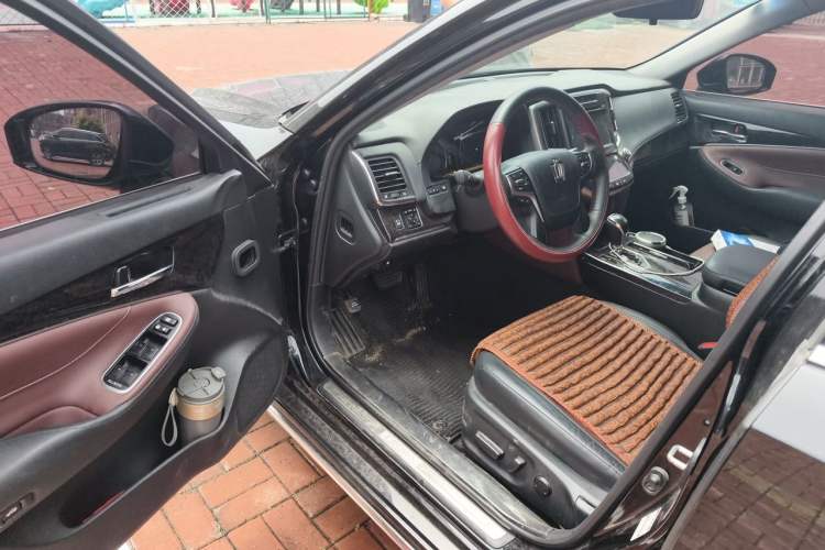 Used Toyota Crown 2018 2.0T Sport Edition Driver Seat
