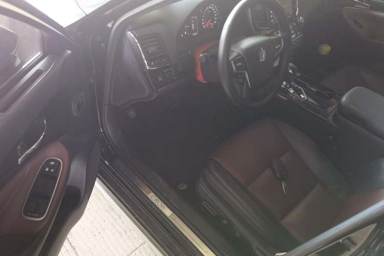 Used Toyota Crown 2018 2.0T Sport Edition Driver Seat