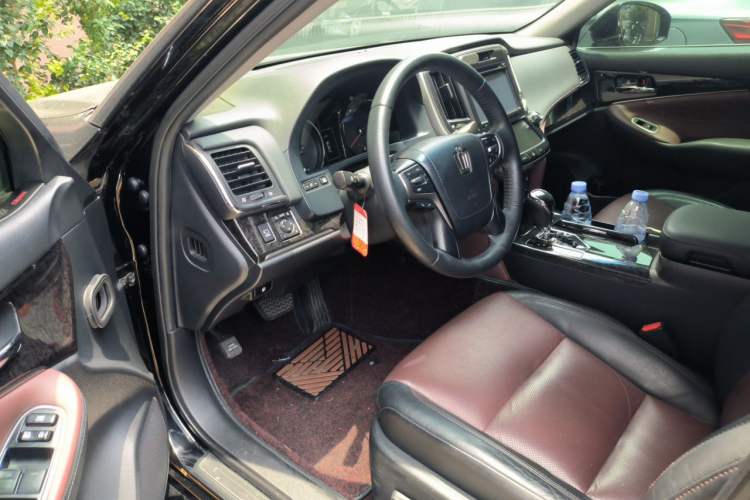 Used Toyota Crown 2018 2.0T Sport Edition Driver Seat
