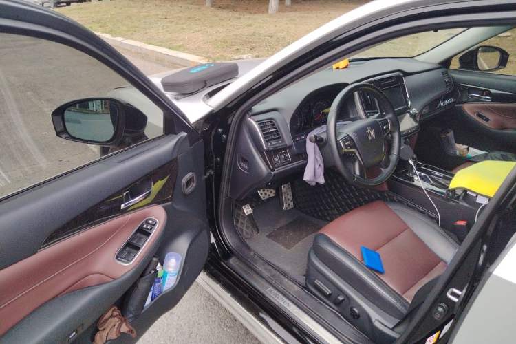 Used Toyota Crown 2018 2.0T Sport Edition Driver Seat