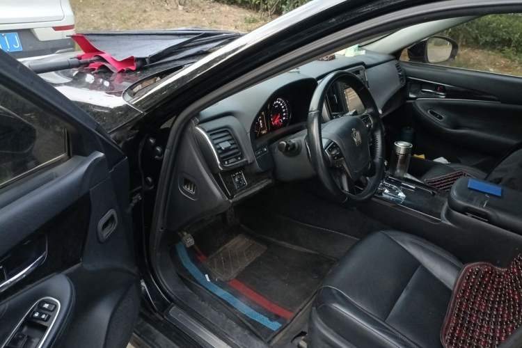 Used Toyota Crown 2018 2.0T Fashion Edition Driver Seat