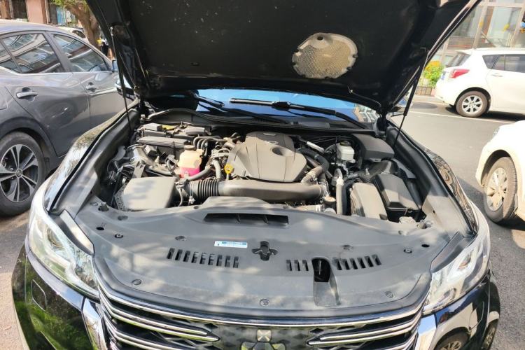 Used Toyota Crown 2018 2.0T Fashion Edition Engine Bay