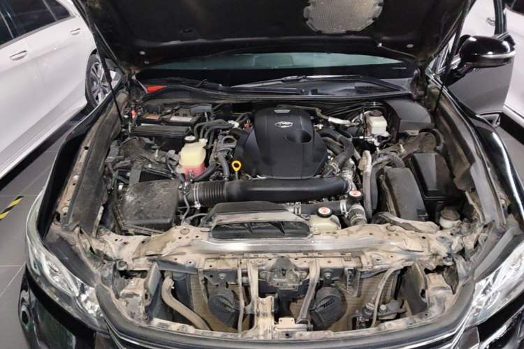 Used Toyota Crown 2018 2.0T Sport Edition Engine Bay