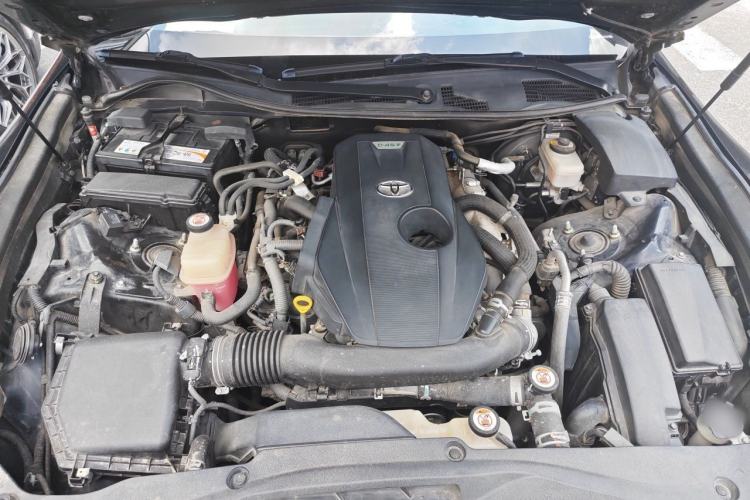 Used Toyota Crown 2018 2.0T Fashion Edition Engine Bay