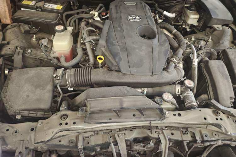 Used Toyota Crown 2018 2.0T Sport Edition Engine Bay