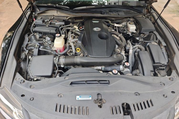 Used Toyota Crown 2018 2.0T Premium Edition Engine Bay