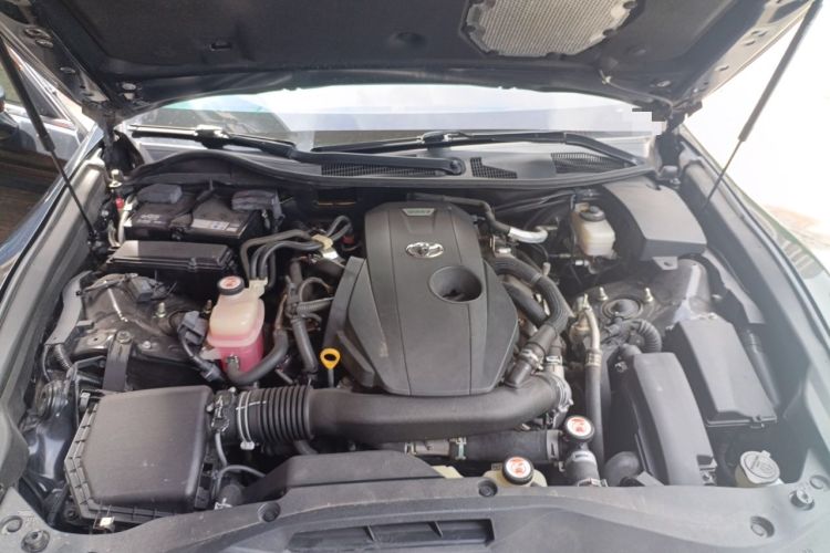 Used Toyota Crown 2018 2.0T Fashion Edition Engine Bay