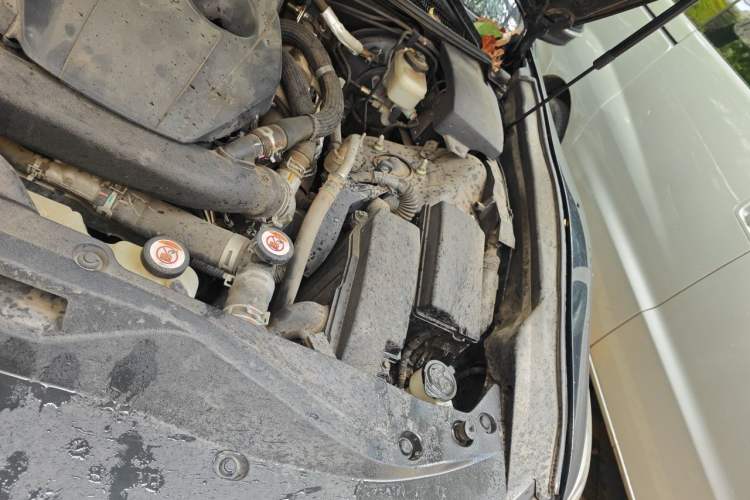 Used Toyota Crown 2018 2.0T Sport Edition Engine Bay Left