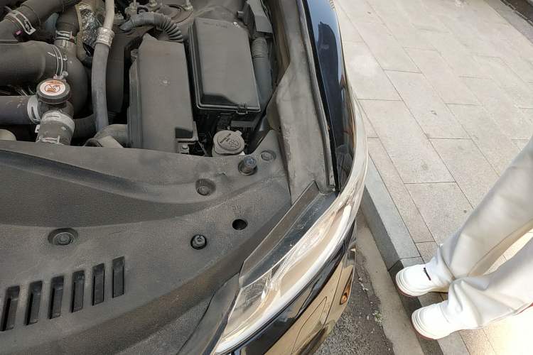 Used Toyota Crown 2018 2.0T Sport Edition Engine Bay Left