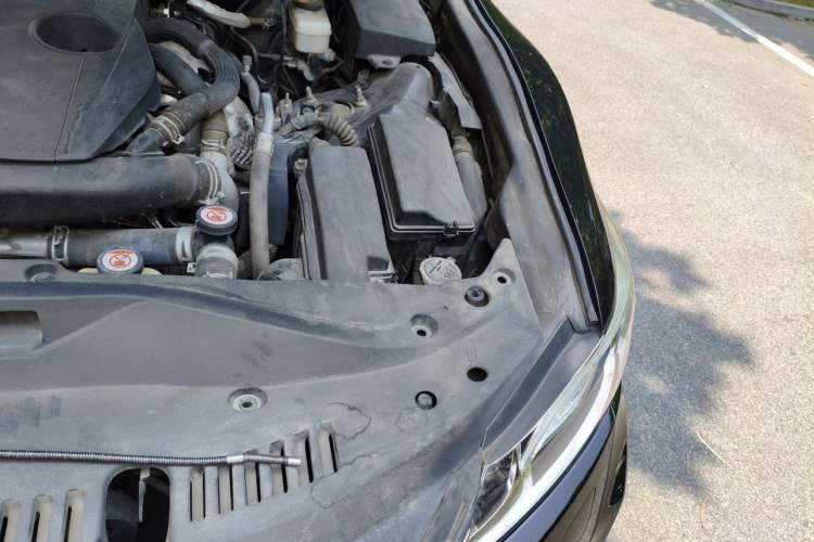 Used Toyota Crown 2018 2.0T Sport Edition Engine Bay Left