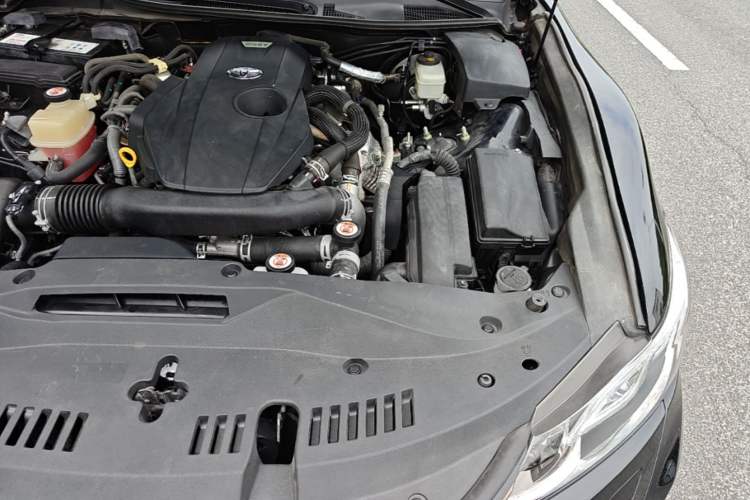 Used Toyota Crown 2018 2.0T Sport Edition Engine Bay Left