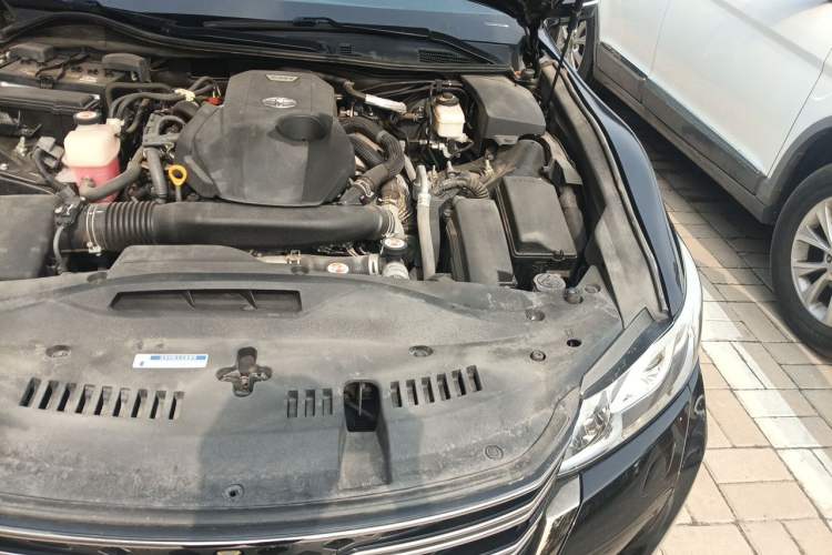 Used Toyota Crown 2018 2.0T Sport Edition Engine Bay Left