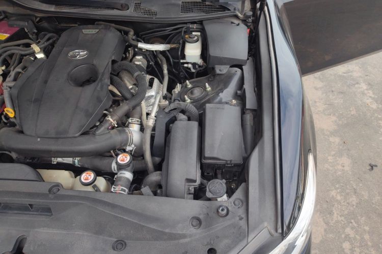 Used Toyota Crown 2018 2.0T Fashion Edition Engine Bay Left