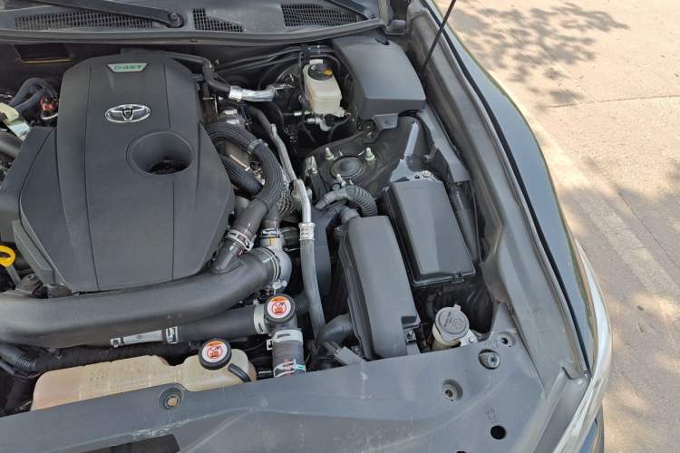 Used Toyota Crown 2018 2.0T Fashion Edition Engine Bay Left