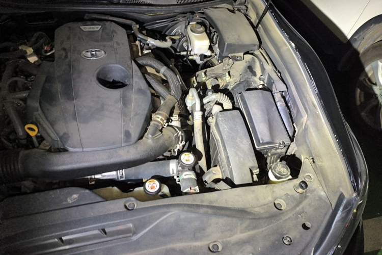 Used Toyota Crown 2018 2.0T Sport Edition Engine Bay Left