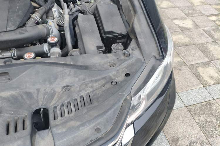 Used Toyota Crown 2018 2.0T Sport Edition Engine Bay Left