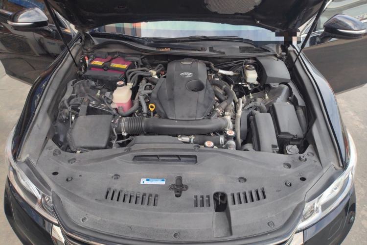 Used Toyota Crown 2018 2.0T Fashion Edition Engine Bay