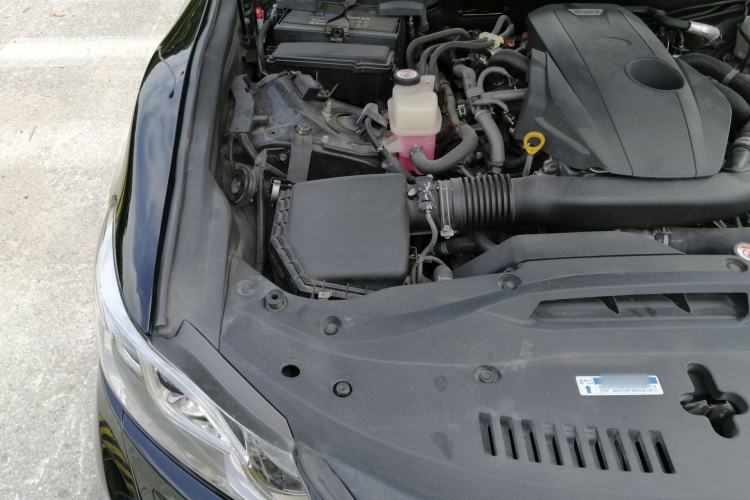 Used Toyota Crown 2018 2.0T Sport Edition Engine Bay Right