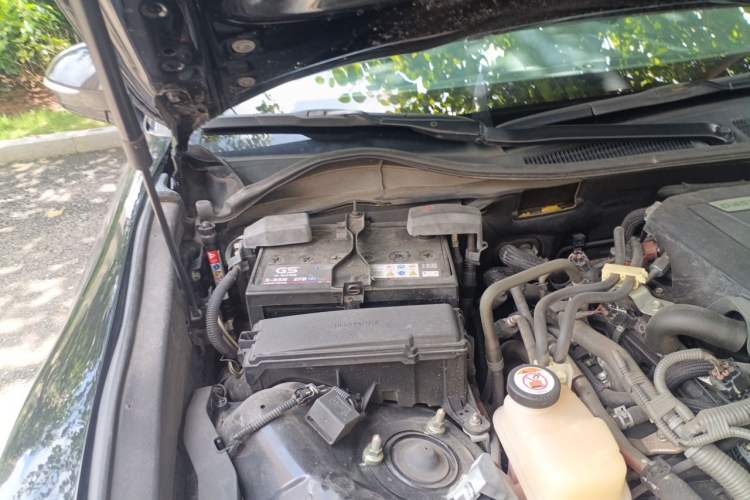 Used Toyota Crown 2018 2.0T Sport Edition Engine Bay Right