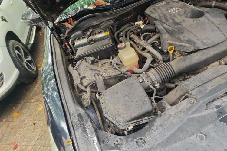 Used Toyota Crown 2018 2.0T Sport Edition Engine Bay Right