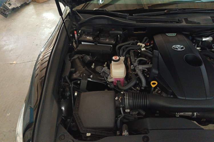Used Toyota Crown 2018 2.0T Sport Edition Engine Bay Right