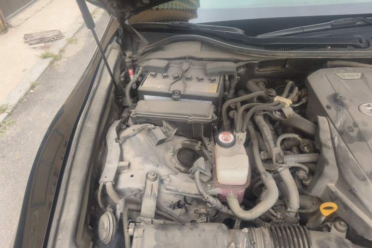 Used Toyota Crown 2018 2.0T Fashion Edition Engine Bay Right
