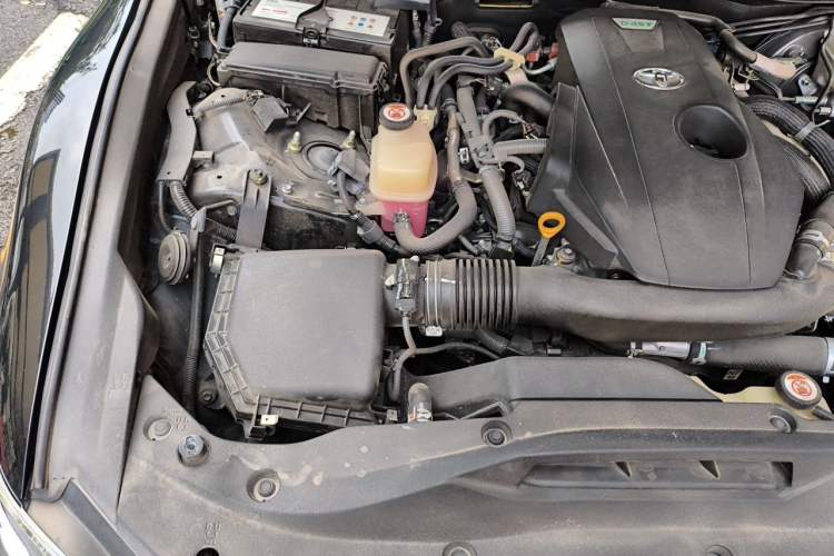 Used Toyota Crown 2018 2.0T Sport Edition Engine Bay Right