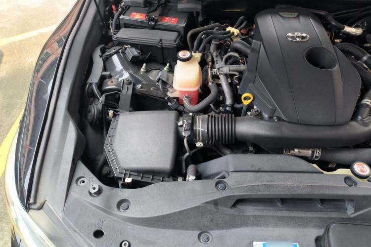 Used Toyota Crown 2018 2.0T Sport Edition Engine Bay Right