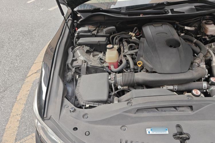 Used Toyota Crown 2018 2.0T Fashion Edition Engine Bay Right